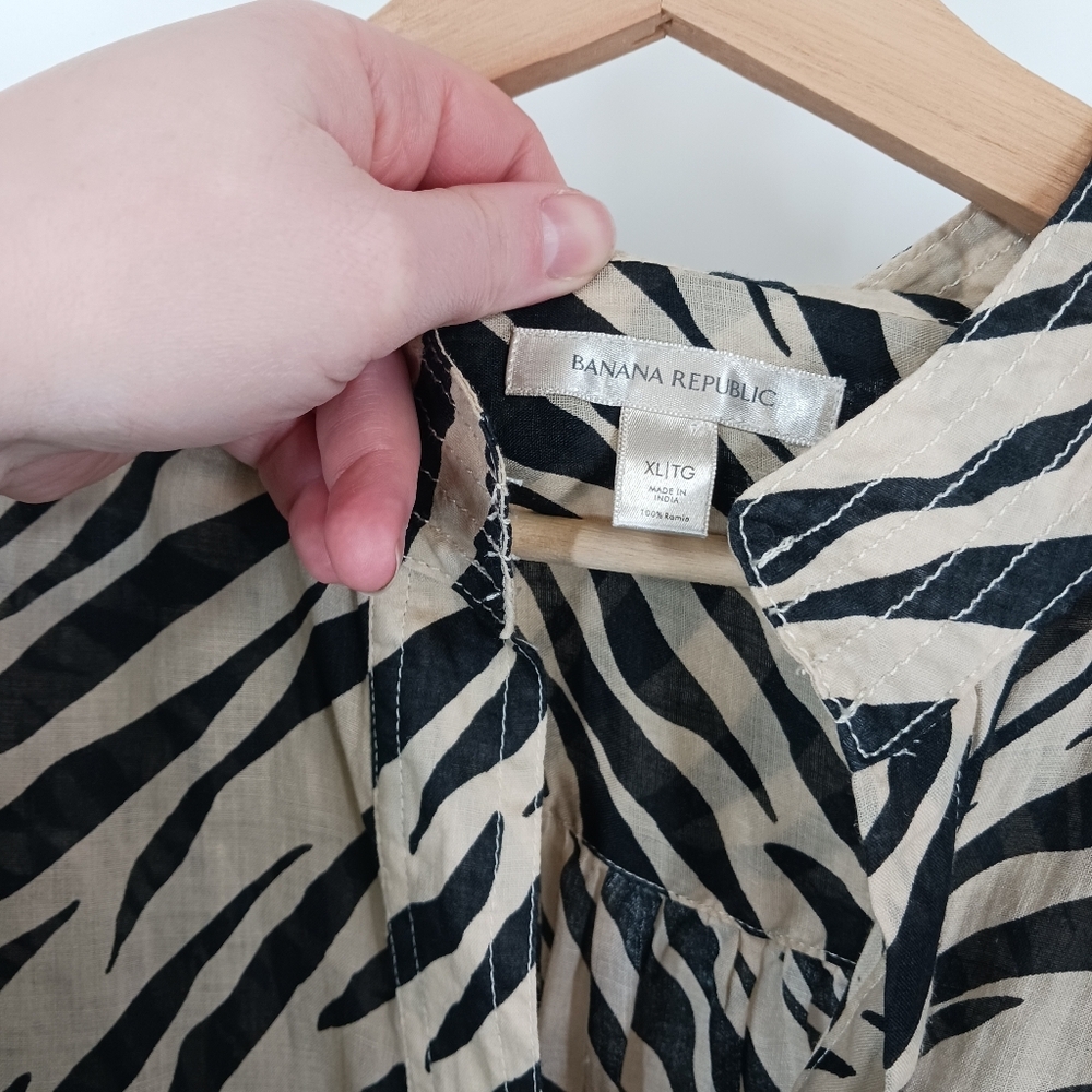 Banana Republic Ramie Zebra Print Dress - Picture 5 of 9